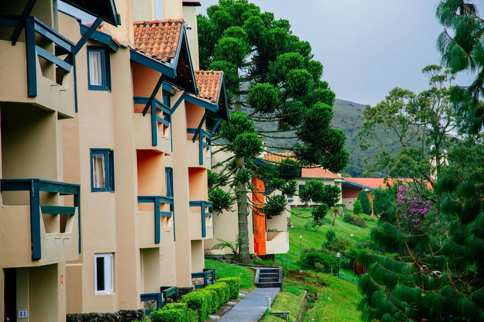 Plaza Inn Week Inn Campos do Jordao Luaran gambar